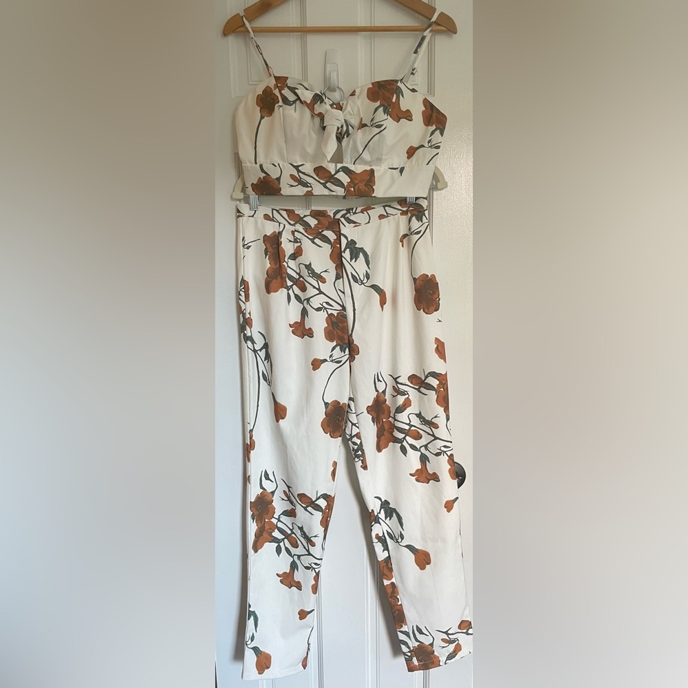 L’Atiste Flower Top and Pants Set